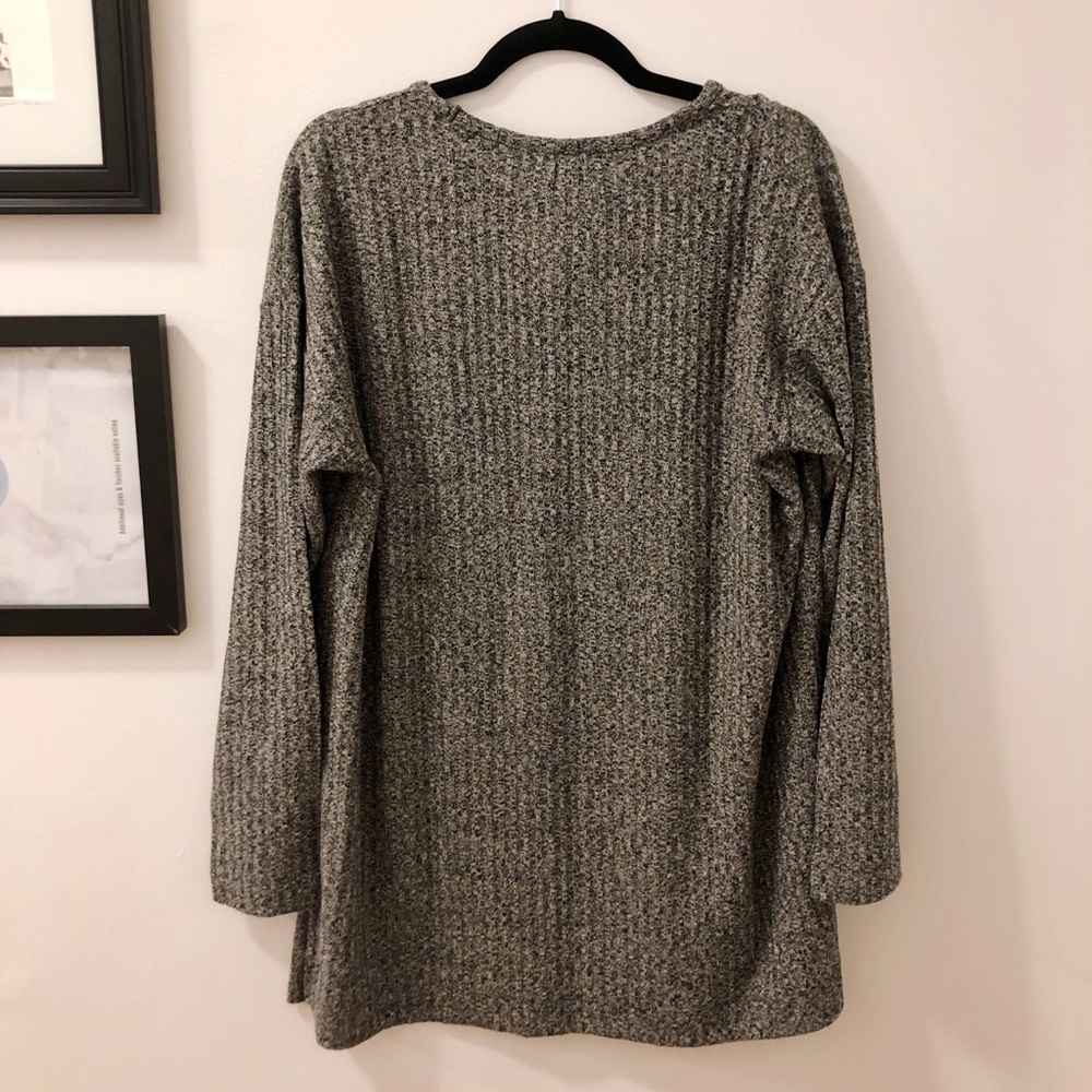 LOFT Knit Top - Picture 3 of 3
